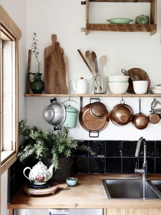 Salpicadero de una cocina clásica Salpicadero de una cocina clásica