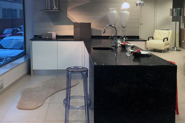 exposición de tienda cocinas puntocom benicassim