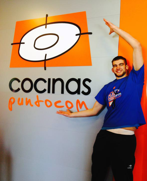www.cocinas.com_jugador_Laszlo_Dobos